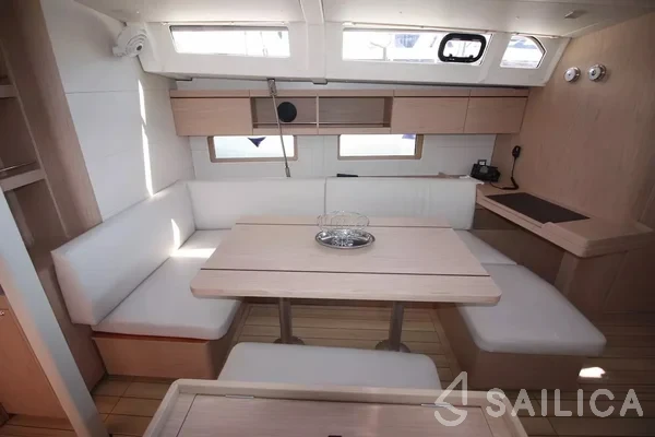 Oceanis 46.1 - Yacht Charter Sailica