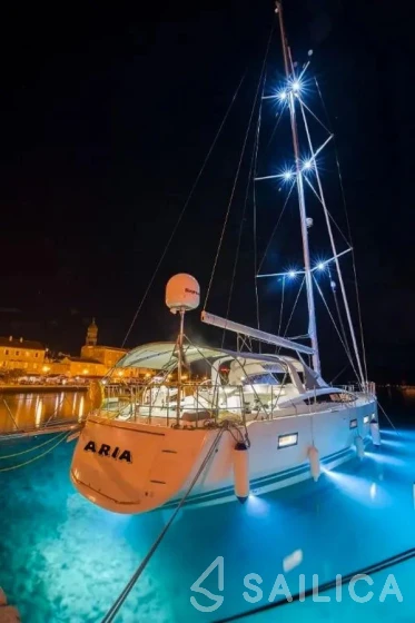 Jeanneau 64 - Yacht Charter Sailica