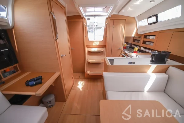 Sun Odyssey 380 - Yacht Charter Sailica
