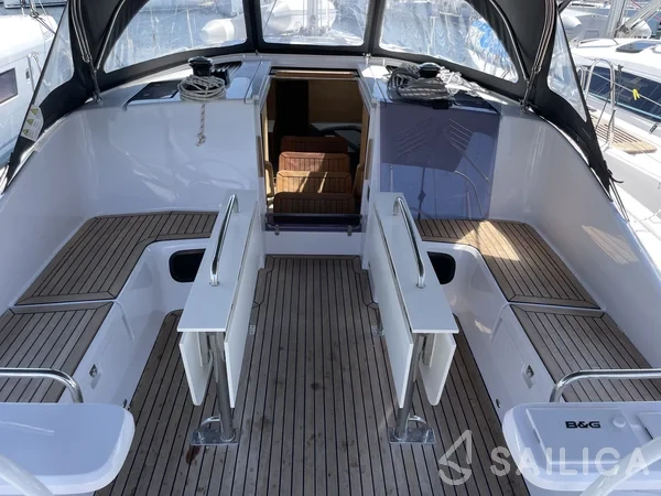 Elan 45 Impression - Yacht Charter Sailica