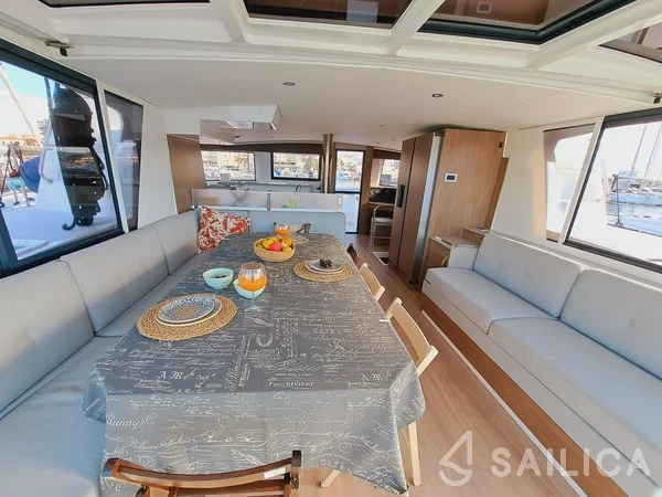 Bali 4.6 - Yacht Charter Sailica