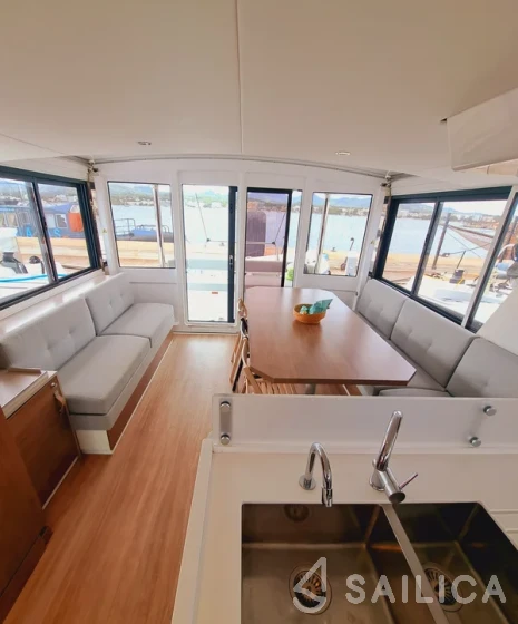 Bali 4.6 - Yacht Charter Sailica