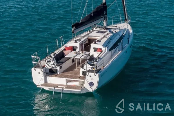 Sun Odyssey 380 - Yacht Charter Sailica
