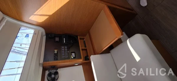 Sun Odyssey 380 - Yacht Charter Sailica