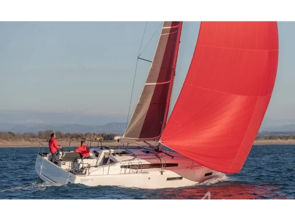 Sun Odyssey 380 - Yacht Charter Sailica