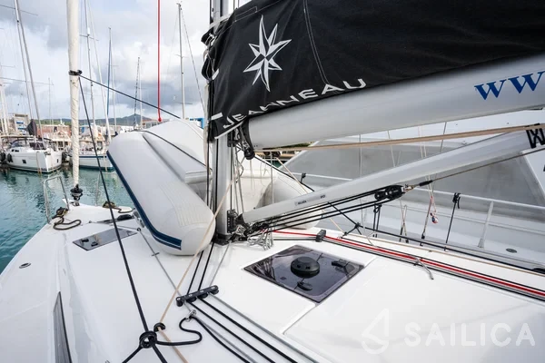 Sun Odyssey 380 - Yacht Charter Sailica