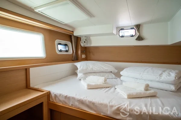 Lagoon 39 - Yacht Charter Sailica