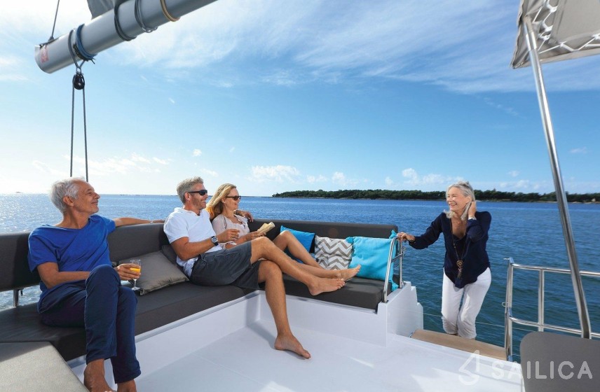 Nautitech 46 Fly - Yacht Charter Sailica