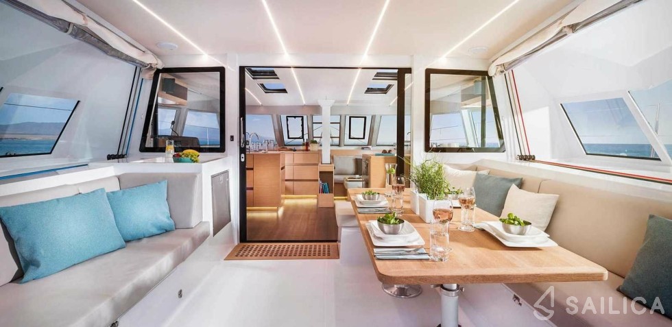 Nautitech 46 Fly - Yacht Charter Sailica