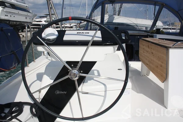 Dufour 41 - Yacht Charter Sailica