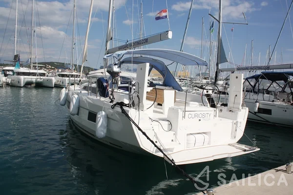 Dufour 41 - Yacht Charter Sailica