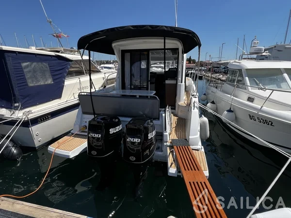 Antares 9 OB - Yacht Charter Sailica