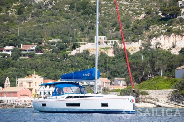 Oceanis 46.1 - Yacht Charter Sailica
