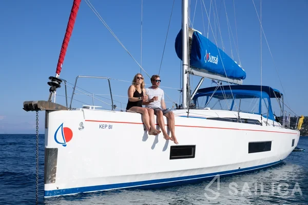 Oceanis 46.1 - Yacht Charter Sailica