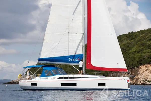 Oceanis 46.1 - Yacht Charter Sailica
