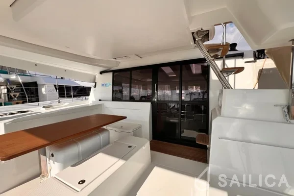 Elba 45 - Yacht Charter Sailica