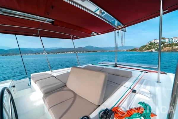 Lagoon 46  - Yacht Charter Sailica