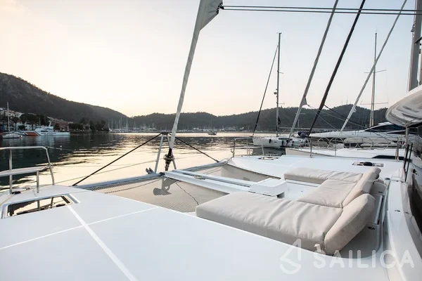 Lagoon 46  - Yacht Charter Sailica