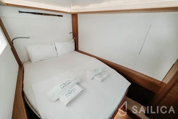 Lagoon 46  - Yacht Charter Sailica