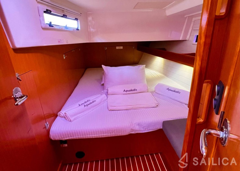 Bavaria 45 Cruiser - Yacht Charter Sailica