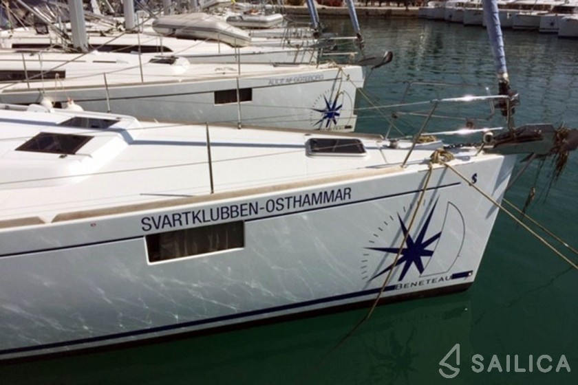 Oceanis 48 - Yacht Charter Sailica