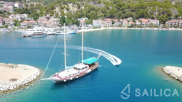Gulet - Yacht Charter Sailica