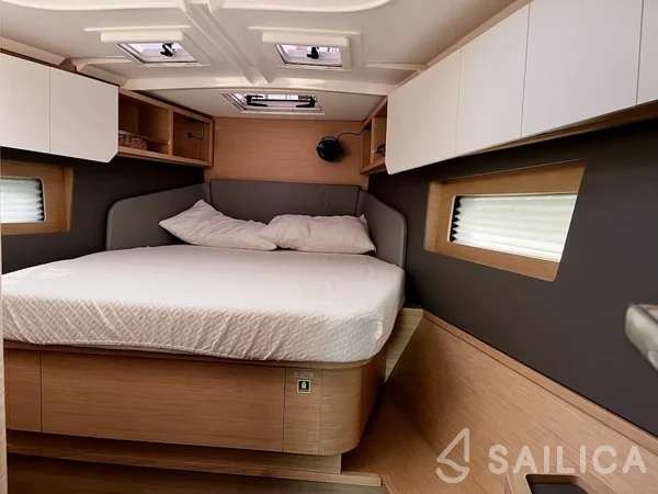 Dufour 41 - Yacht Charter Sailica