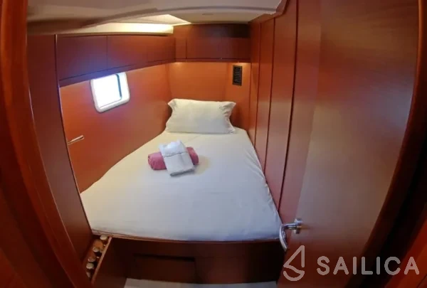 Hanse 508 - Yacht Charter Sailica
