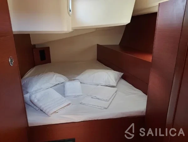 Hanse 508 - Yacht Charter Sailica