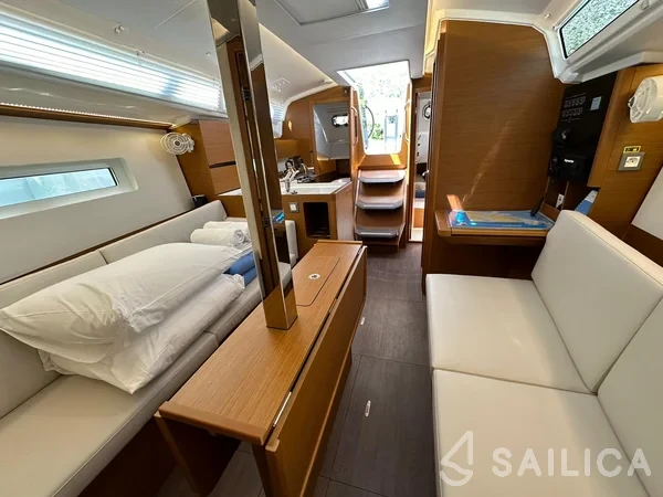 Sun Odyssey 350 - Yacht Charter Sailica