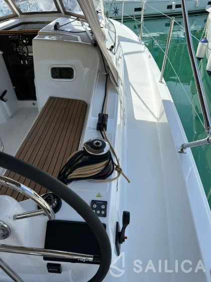 Sun Odyssey 350 - Yacht Charter Sailica