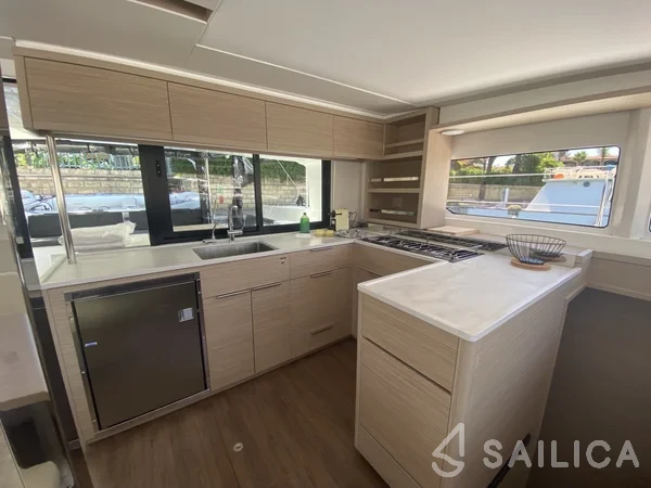 Lagoon 46  - Yacht Charter Sailica