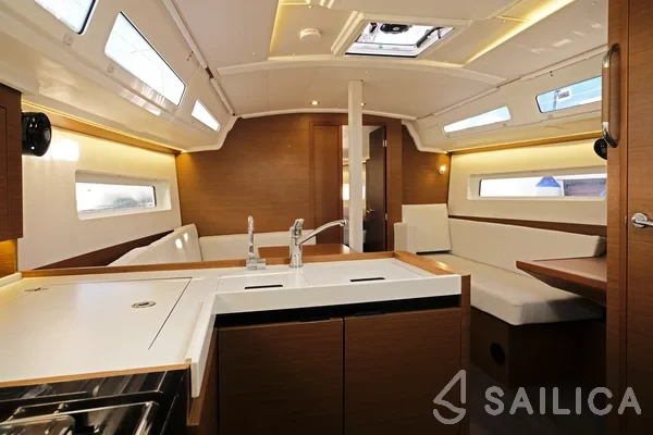 Sun Odyssey 380 - Yacht Charter Sailica