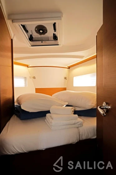 Sun Odyssey 380 - Yacht Charter Sailica