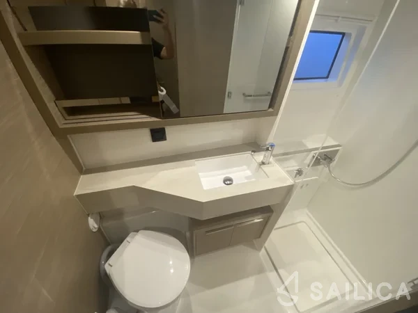 Lagoon 46  - Yacht Charter Sailica