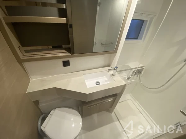 Lagoon 46  - Yacht Charter Sailica