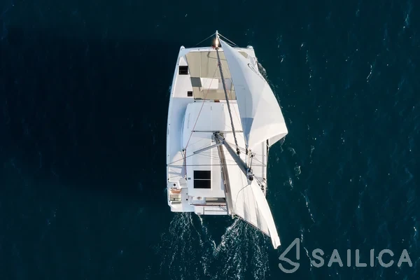 Bali Catsmart - Yacht Charter Sailica
