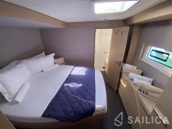 Lagoon 55 - Yacht Charter Sailica