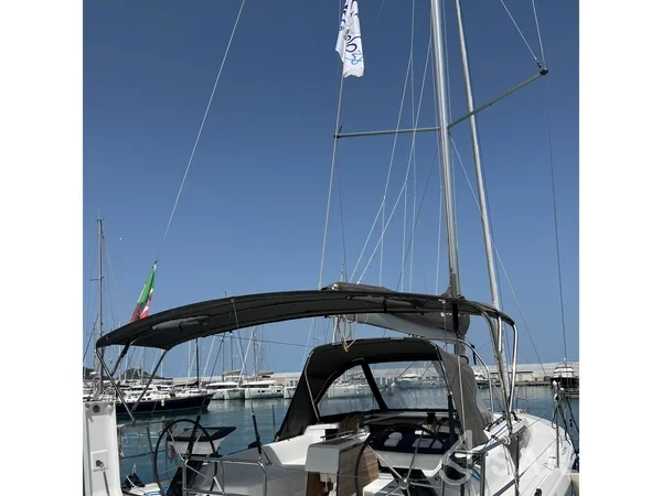 Dufour 37 - Yacht Charter Sailica