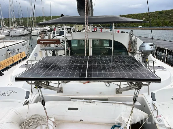 Lagoon 380 S2 - Yacht Charter Sailica
