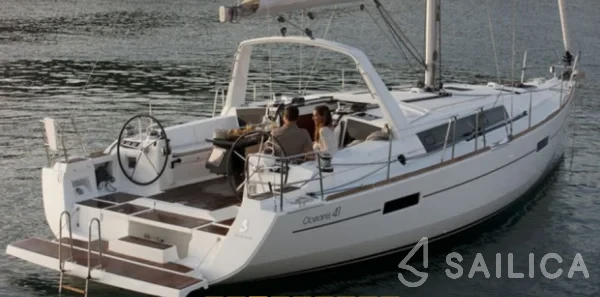 Oceanis 41 - Yacht Charter Sailica