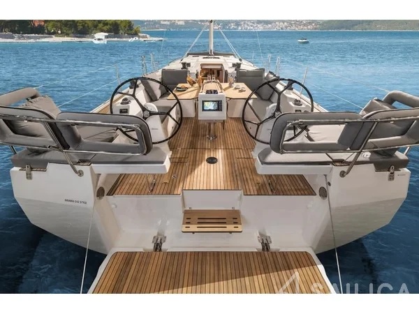 Bavaria 46 Cruiser - Yacht Charter Sailica