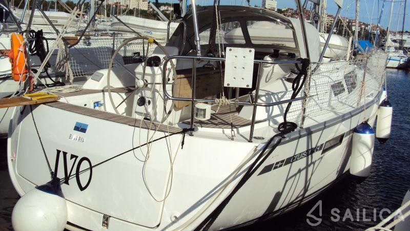 Bavaria Cruiser 33 - Yacht Charter Sailica