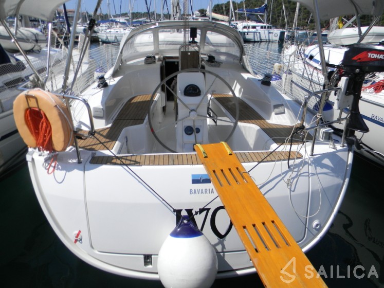 Bavaria Cruiser 33 - Yacht Charter Sailica