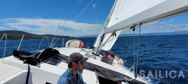 Bavaria C50 - Yacht Charter Sailica