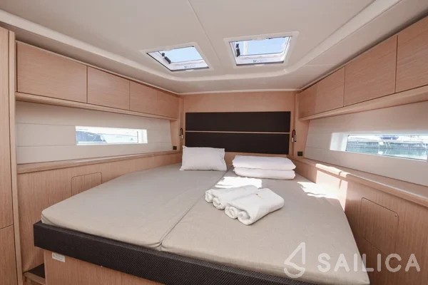 Bavaria C50 - Yacht Charter Sailica