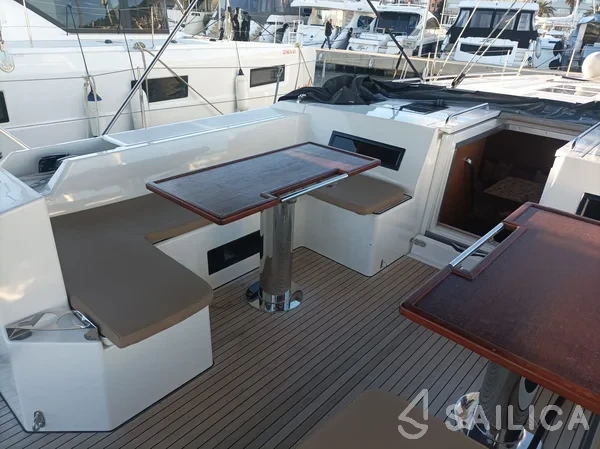 Bavaria C50 - Yacht Charter Sailica