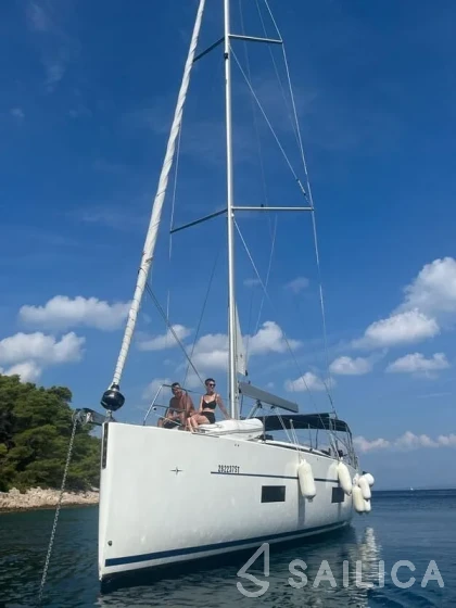Bavaria C50 - Yacht Charter Sailica