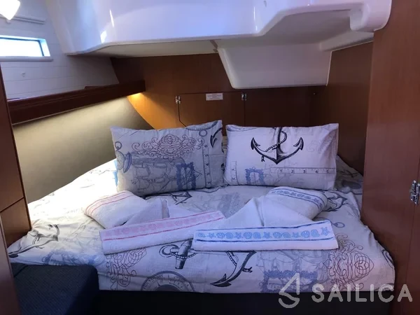 Bavaria C50 - Yacht Charter Sailica