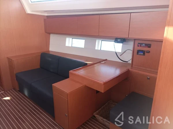 Bavaria C50 - Yacht Charter Sailica